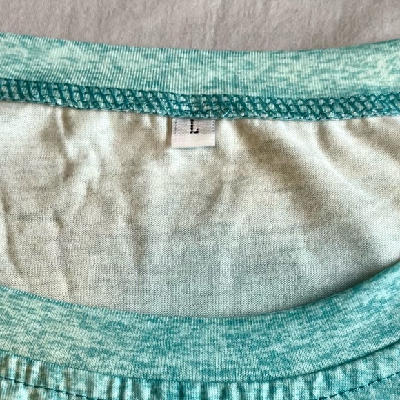 Large Women's Graphic tee Long sleeve teal I'm Fine Everything is Fine cat NWOT - Picture 4 of 6